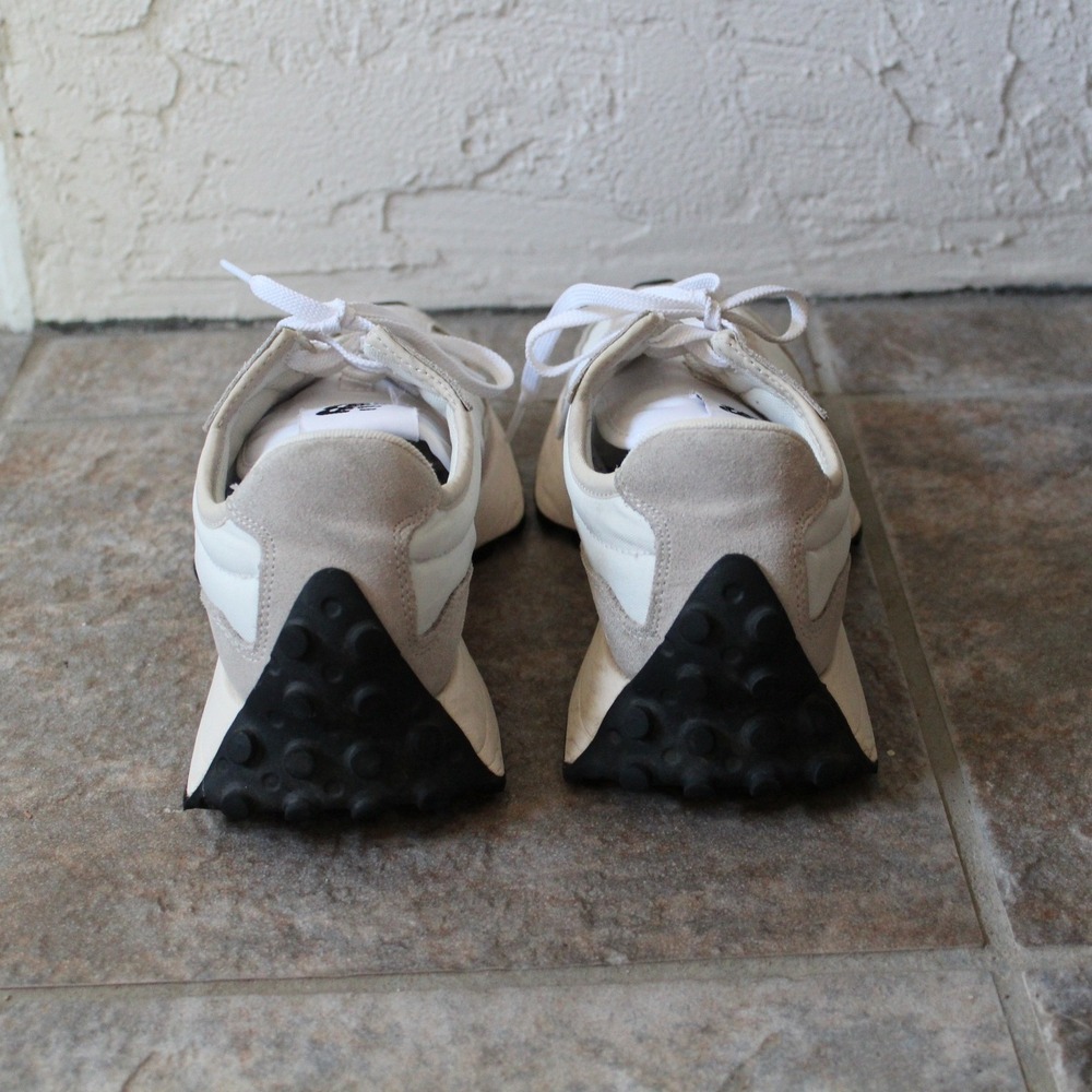 New Balance 327 Sea Salt Black Suede Sneakers WS327FE Womens 9 Mens 7.5 - Picture 4 of 11